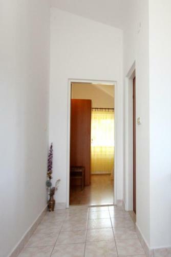 Apartment Vis 2428c