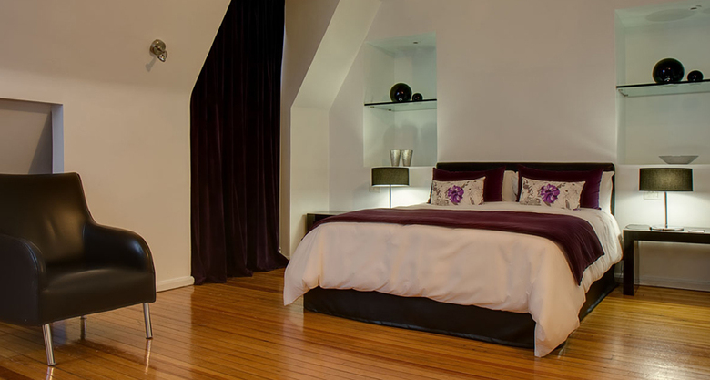 Broadway Hotel And Suites