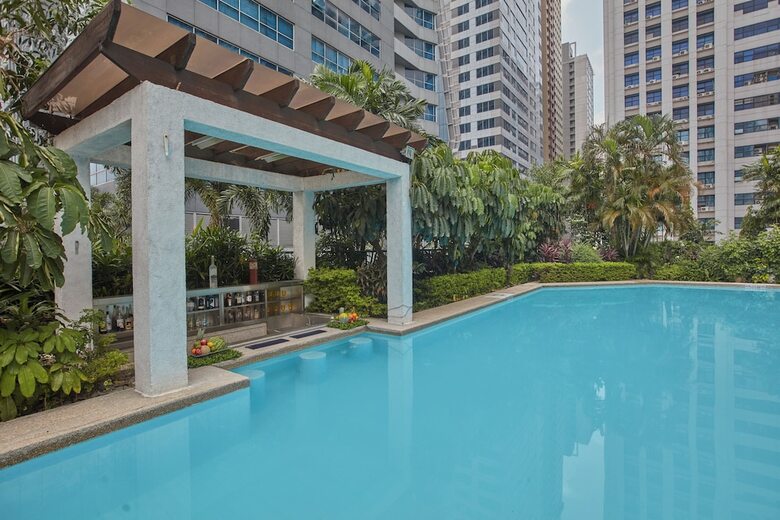 Hotel Holiday Inn Galleria Manila