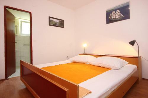 Apartment Orebic 10156b