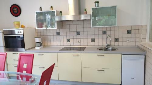 Holiday Home Brna 9296