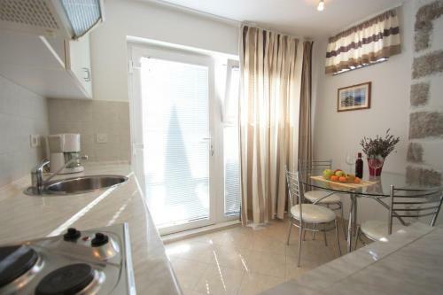 One-bedroom Apartment In Crikvenica XII