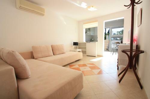 One-bedroom Apartment In Crikvenica XII