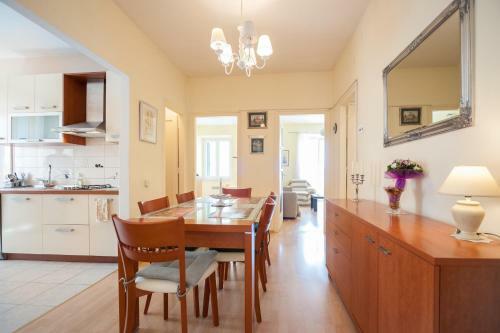 Vera Apartment With Seaview