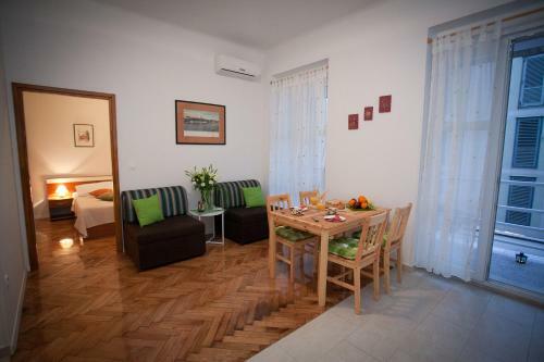 Apartamentos Vincent Apt. In Old Town Centre