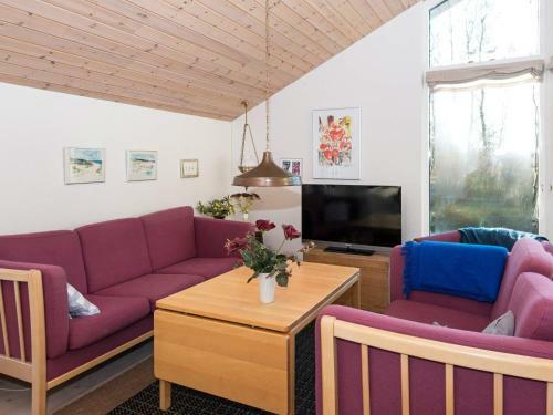 Three-bedroom Holiday Home In Grenaa 2