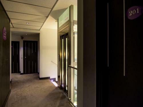 Golden Hotel