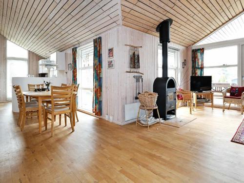 Three-bedroom Holiday Home In Gilleleje 4