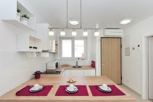 Luka Residence Apartments