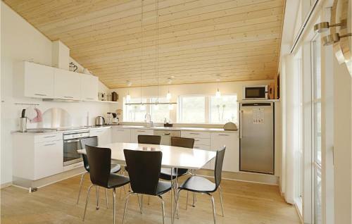 Holiday Home �brinken Aakirkeby VI
