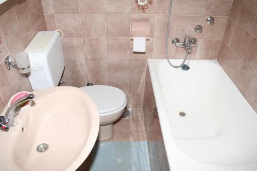 Apartment Stara Novalja 4144a