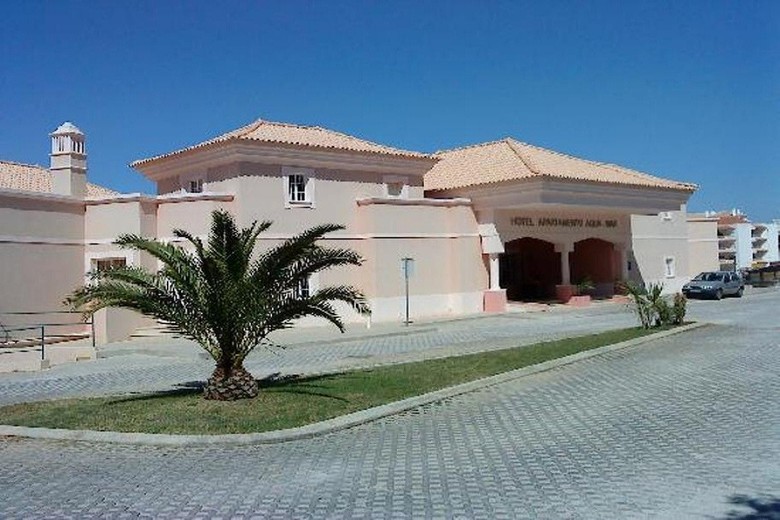 Aquamar Aparthotel