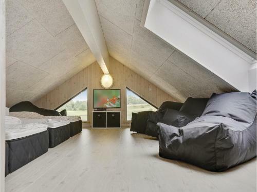 Holiday Home Vejby With Fireplace 11