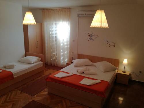 Apartments Mirjana
