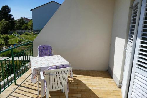Apartments By The Sea Banjol (rab) - 4965