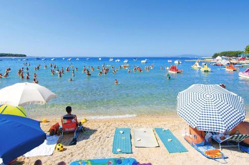 Apartments By The Sea Banjol (rab) - 4965