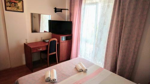 Hotel Ema