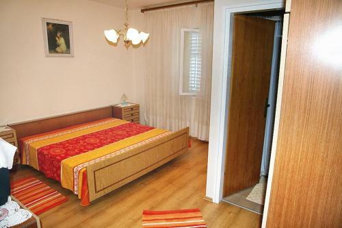 Apartments By The Sea Barbat (rab) - 4978