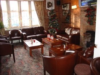 Hotel Halfway House Inn Country Lodge