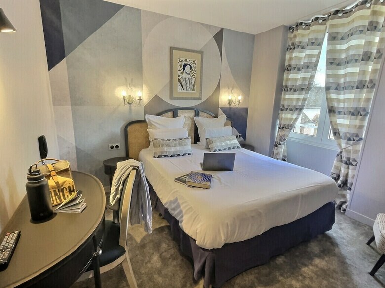 Hotel Logis Du Cygne