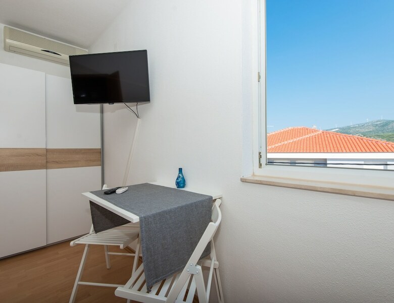 Apartments Kairos