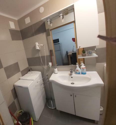 Hostal Apartmani I Sobe Mara