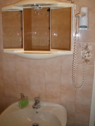 Hostal Apartmani I Sobe Mara