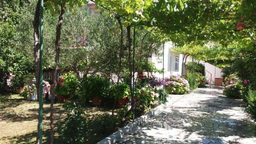 Hostal Apartmani I Sobe Mara