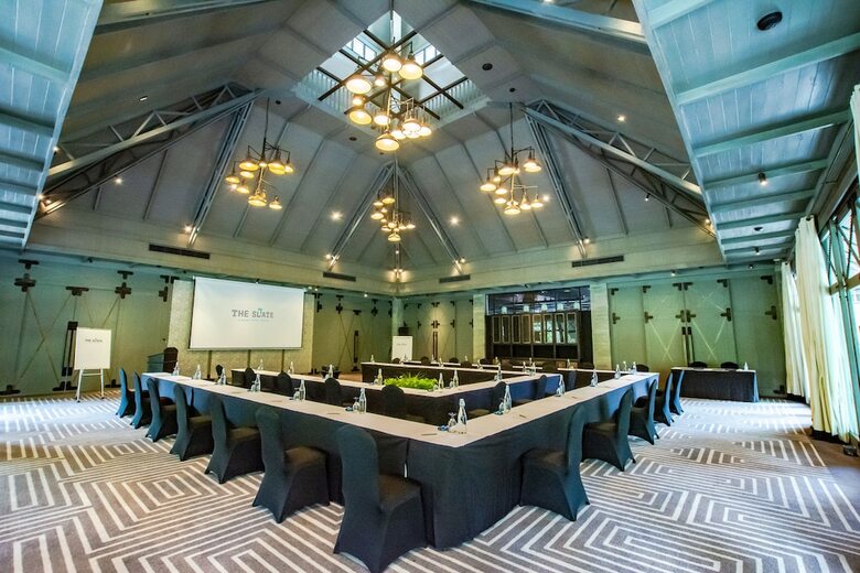 Hotel Indigo Pearl