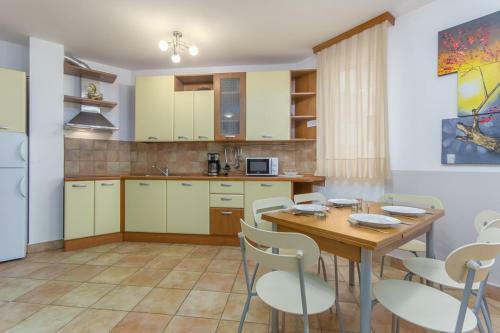 Apartment Janez