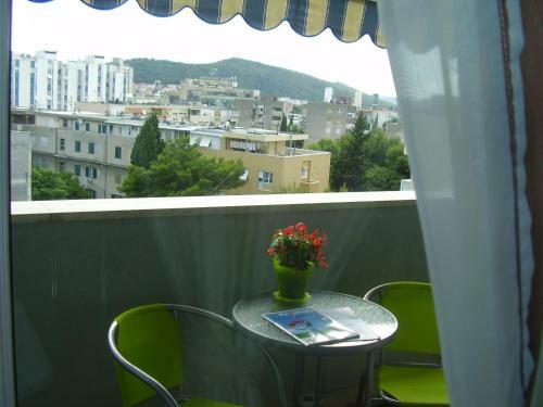 Apartment Splendid Split Center