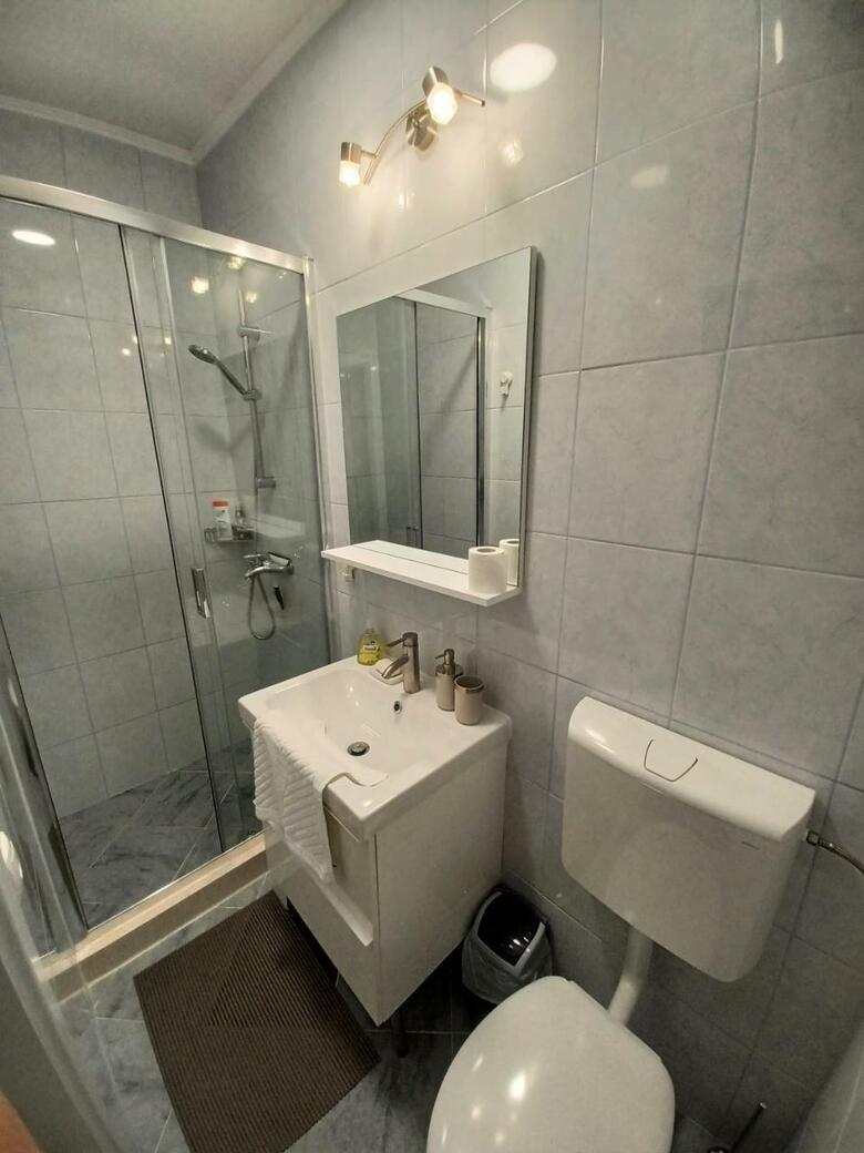 Hostal Placeta Apartments