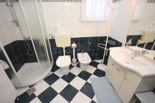 Apartment Novigrad 7335b