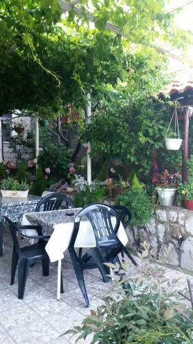 Hostal Guesthouse Ivona