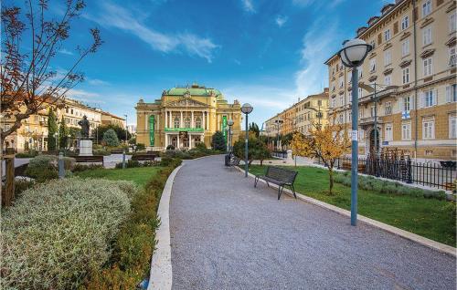 Apartment Rijeka With Sea View III