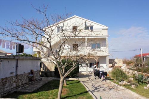 Apartment Razanac 5885a