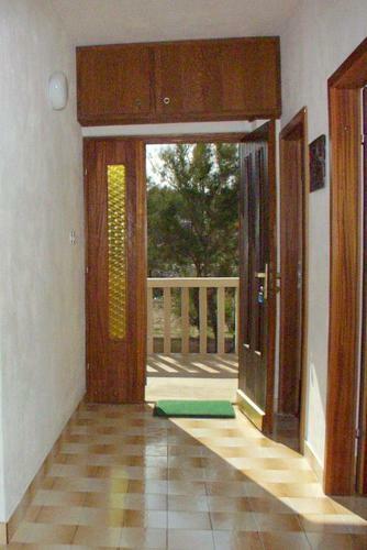 Apartment Povlja 715a