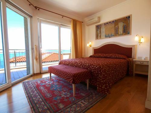 Villa Aurora