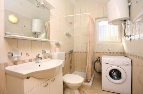 Hostal Apartment Barbat 5005a