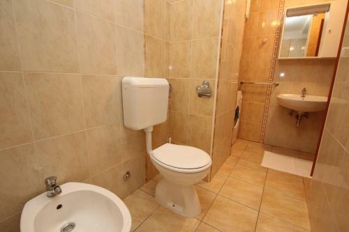Apartments Jelovac