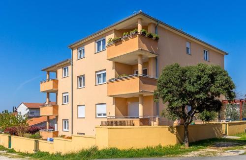 Orange Apartment