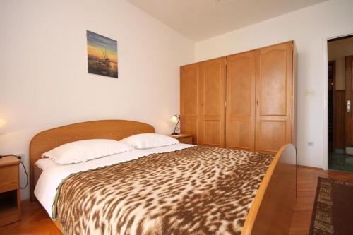 Apartment Podgora 6670a