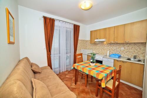 Apartments Bozikovic