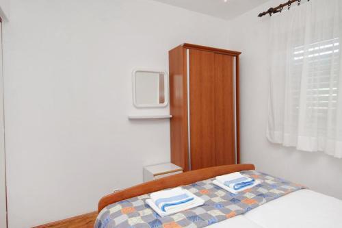 Apartments With A Parking Space Vodice - 5890