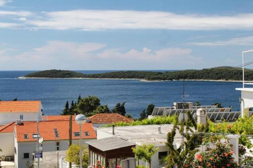 Apartments With A Parking Space Hvar - 5719