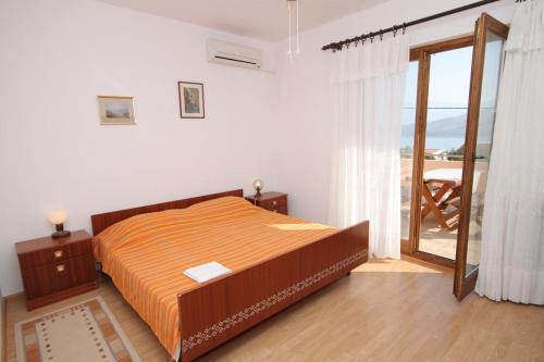 Apartment Pag 6467b