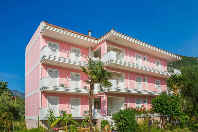 Hotel Cosmopol Studios