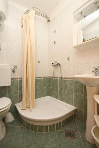 Apartment Novalja 6490c