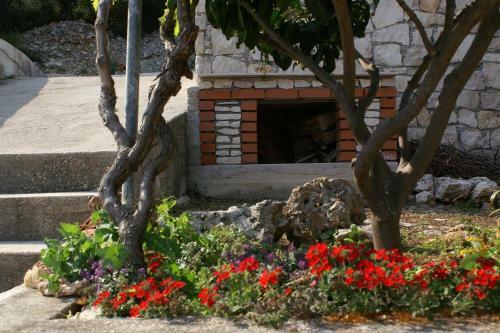 Apartment Lumbarda 4402a