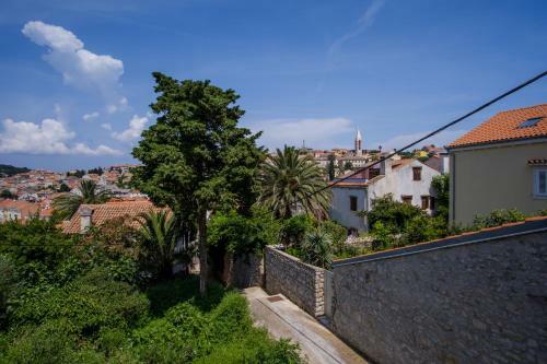 Apartamento Holiday Home Lina Cipollina